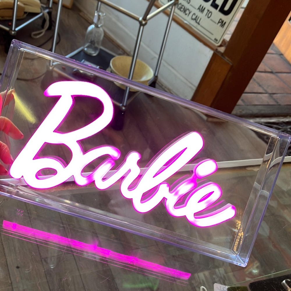 BARBIE LED LIGHT!! π€©β¨πβ¨πβ¨πβ¨ - Picture 7 of 13